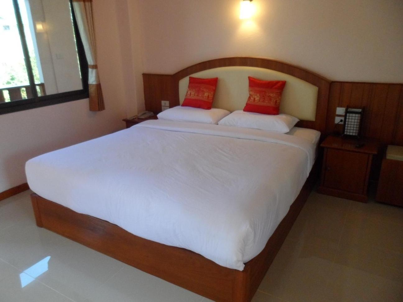Hotel Baan Rom Mai Mae Hong Son Esterno foto