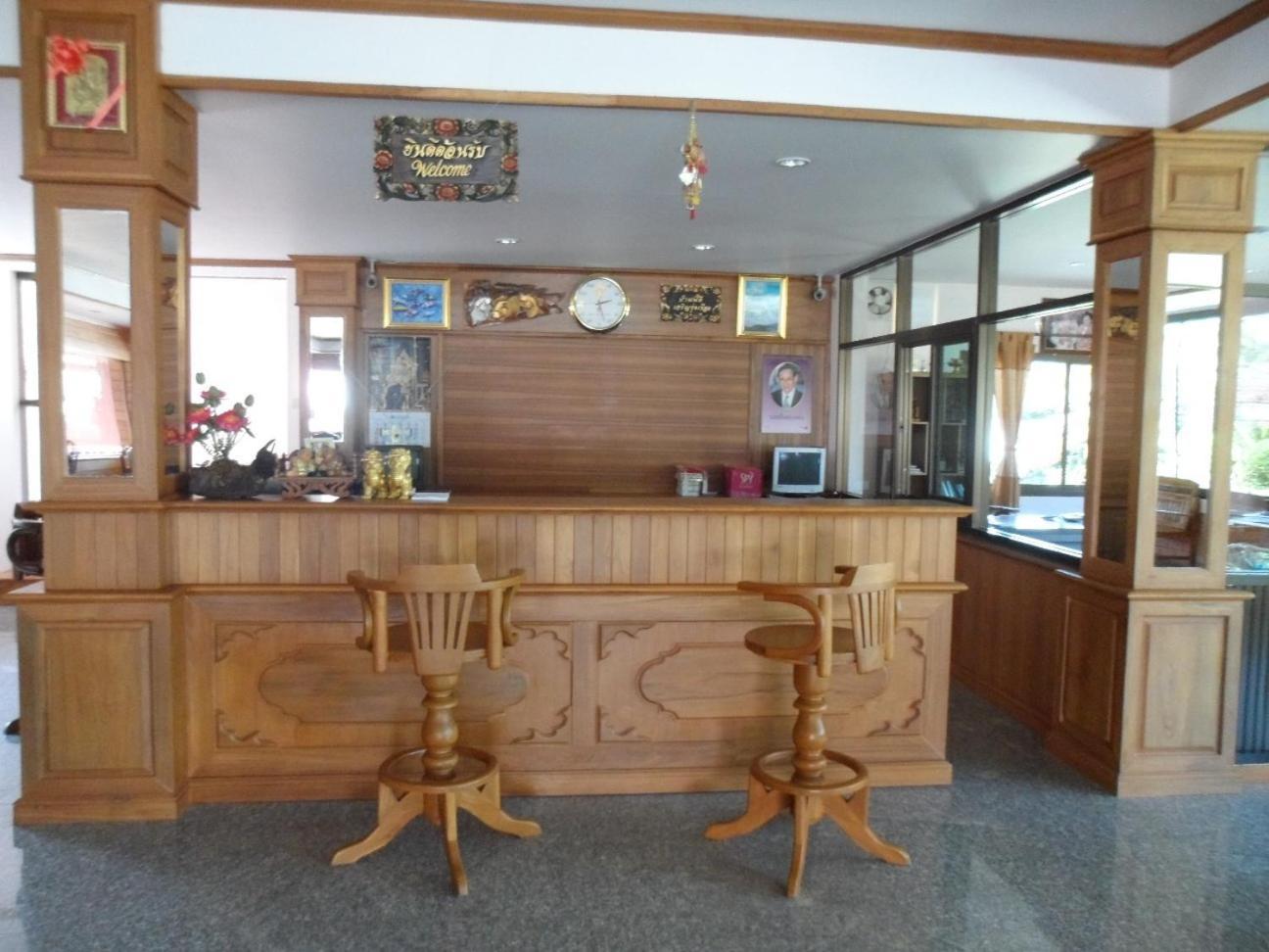 Hotel Baan Rom Mai Mae Hong Son Esterno foto