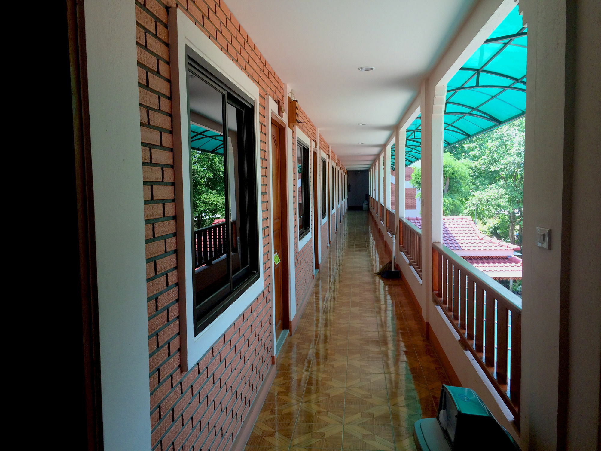 Hotel Baan Rom Mai Mae Hong Son Esterno foto