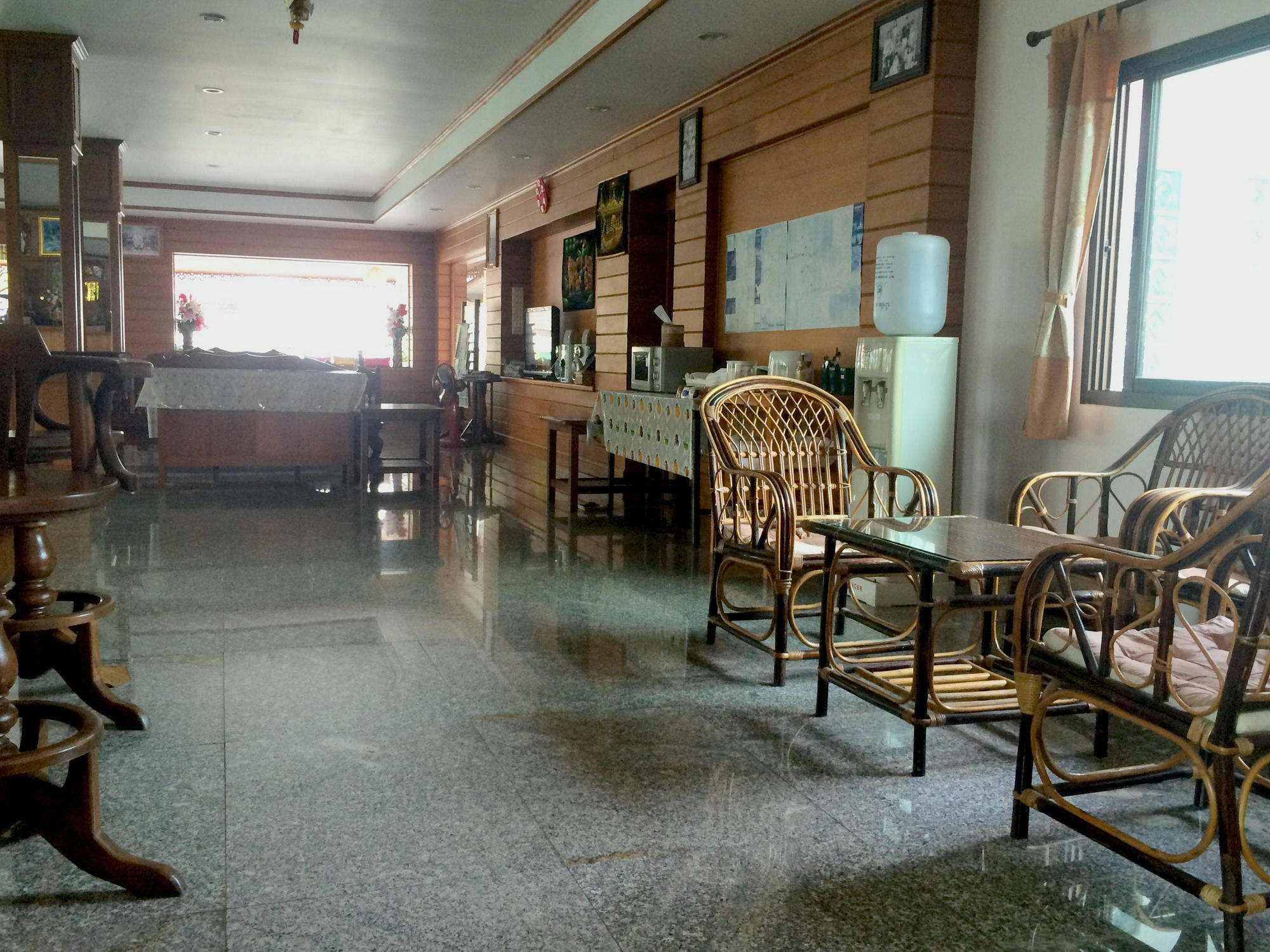 Hotel Baan Rom Mai Mae Hong Son Esterno foto
