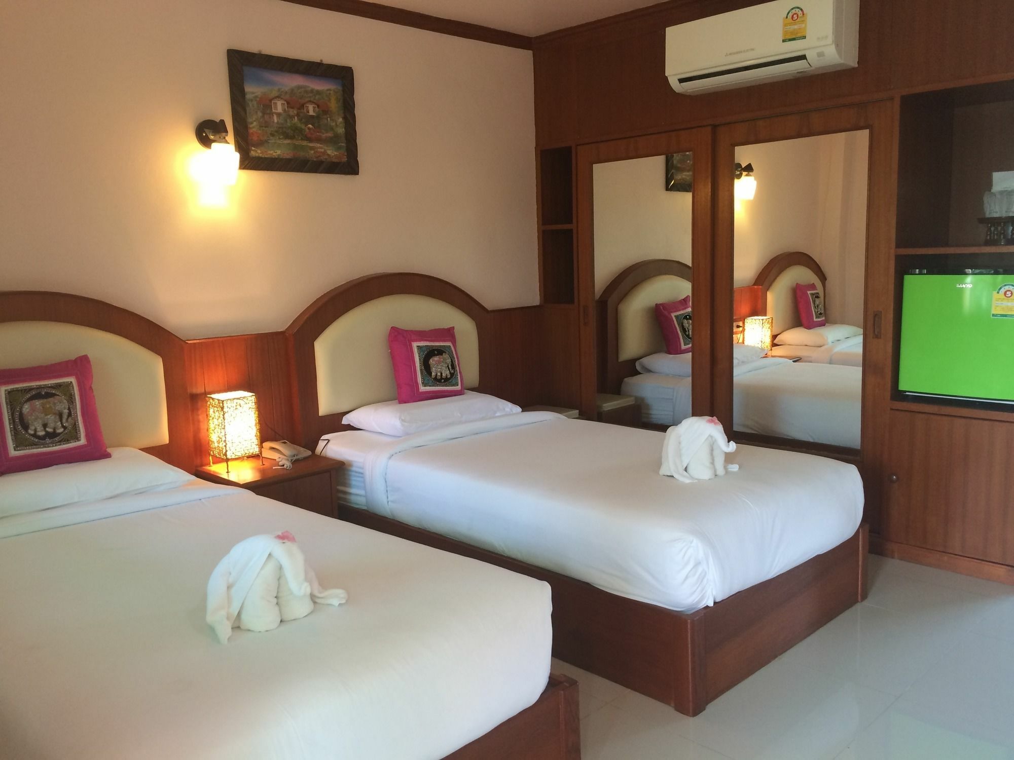 Hotel Baan Rom Mai Mae Hong Son Esterno foto